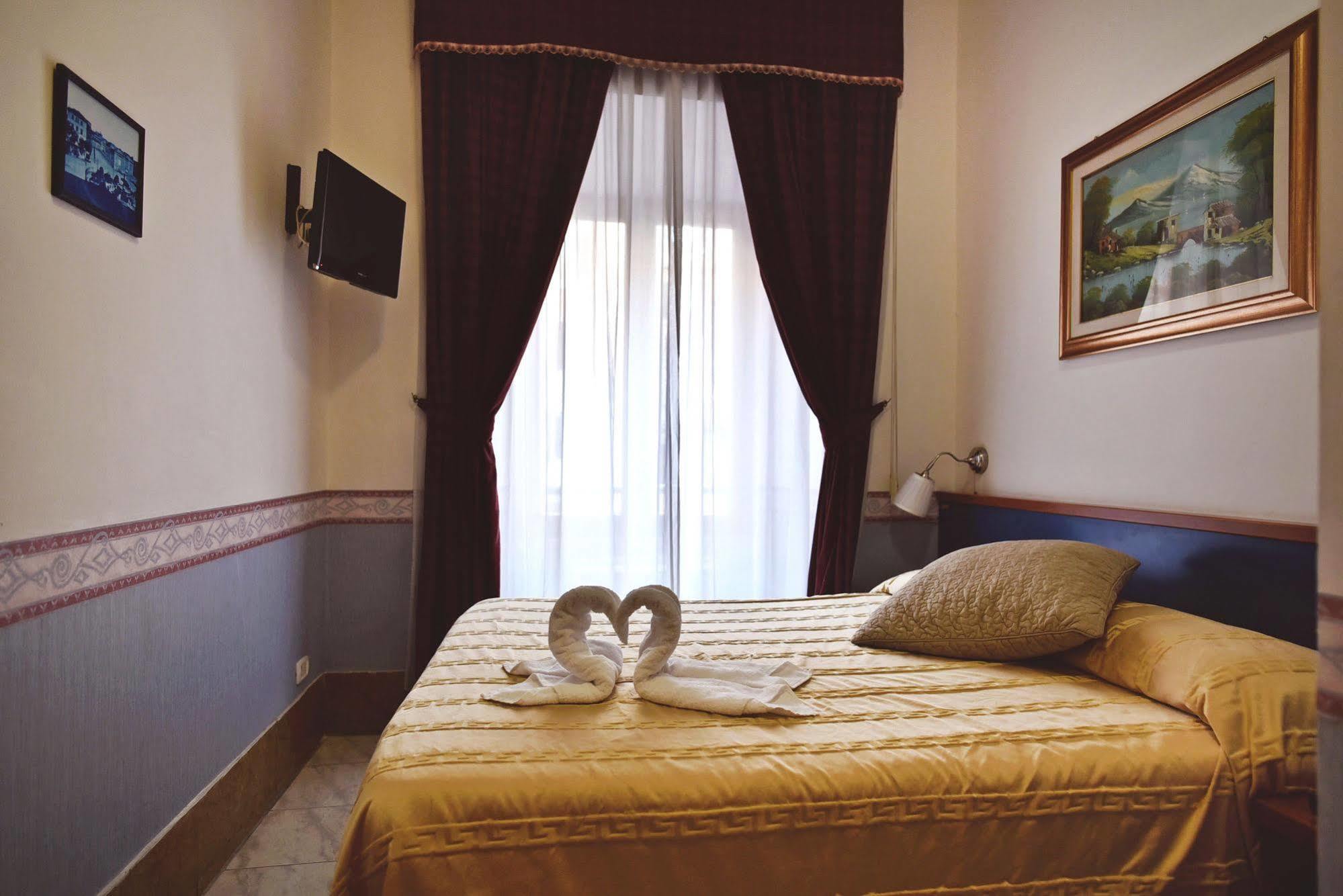 Hotel Carmel โรม ภายนอก รูปภาพ